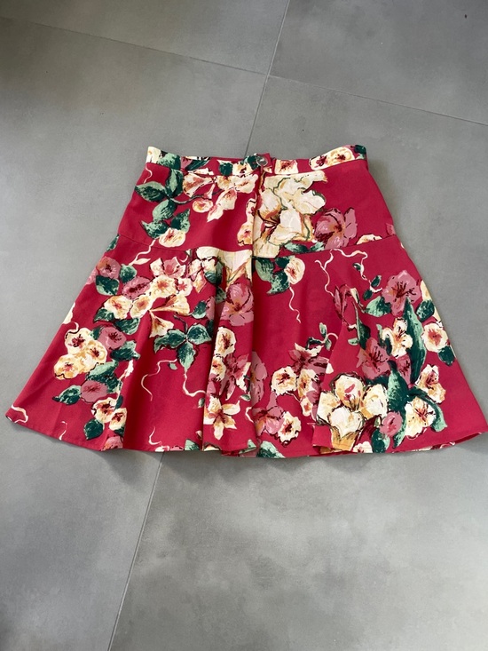 Kenzo Dresses & Skirts - Kenzo Red Floral Circle Skirt with Cream & Green Accents